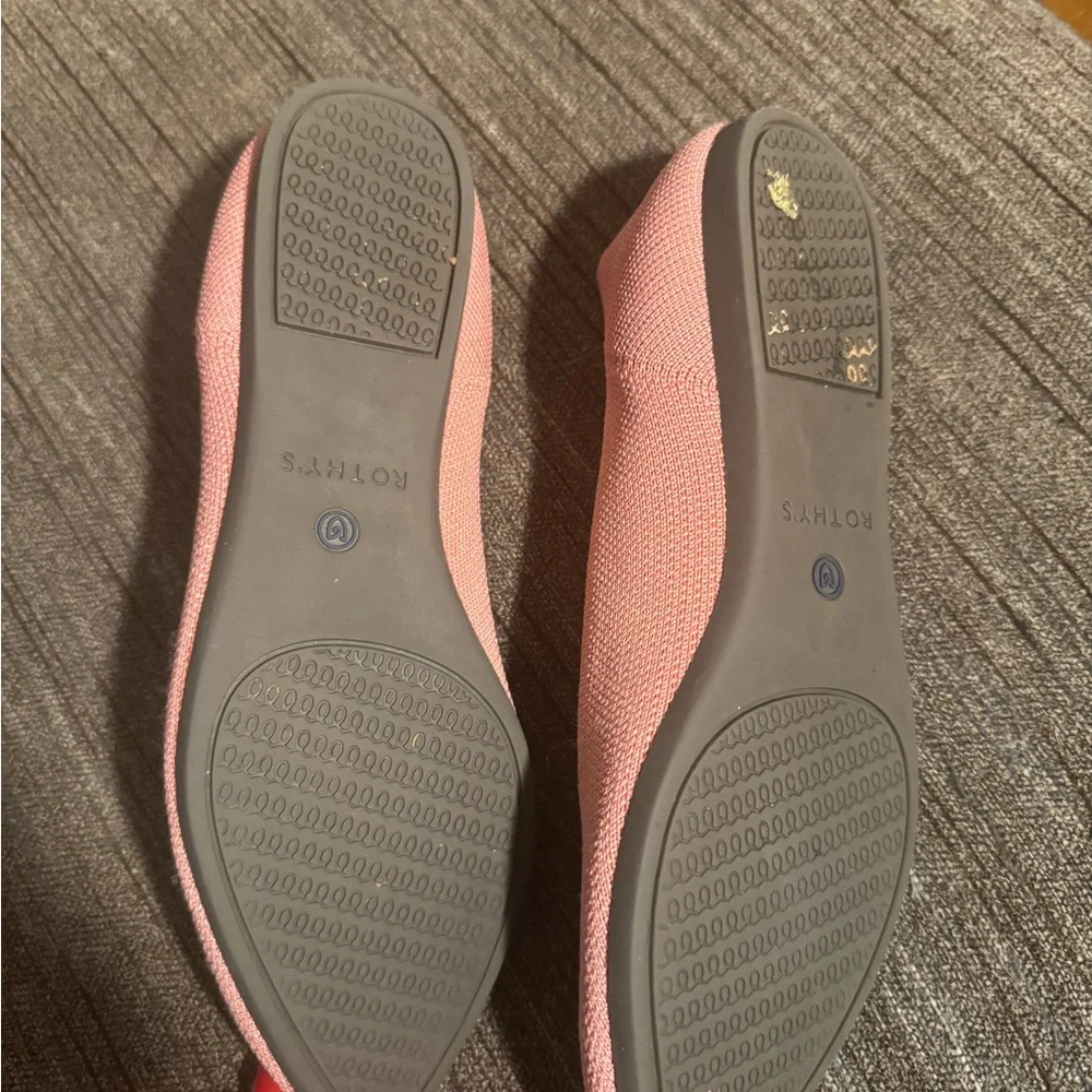 Rothy's Pointed Knit Flats in Coral with Blue Accent - Picture 4 of 4